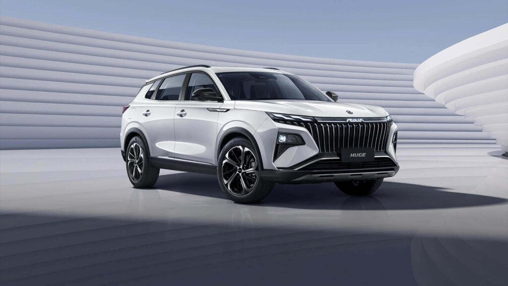 Dongfeng Huge je SUV večjega razreda med kitajskimi avtomobili v Sloveniji